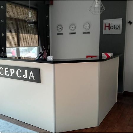 Hotel Кельце Екстер'єр фото