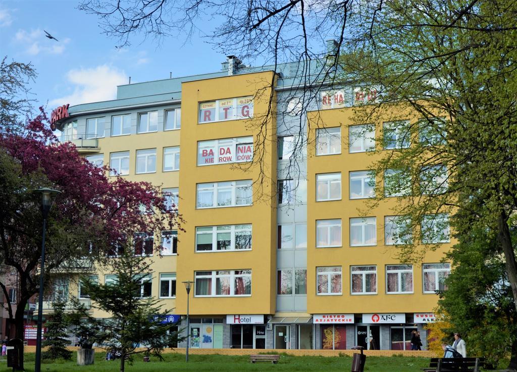 Hotel Кельце Екстер'єр фото