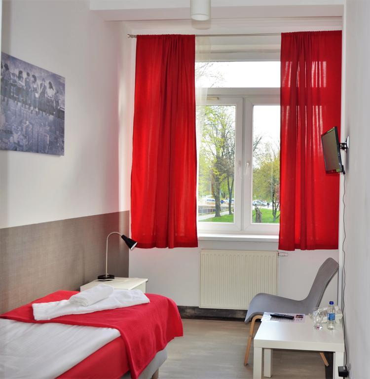 Hotel Кельце Екстер'єр фото